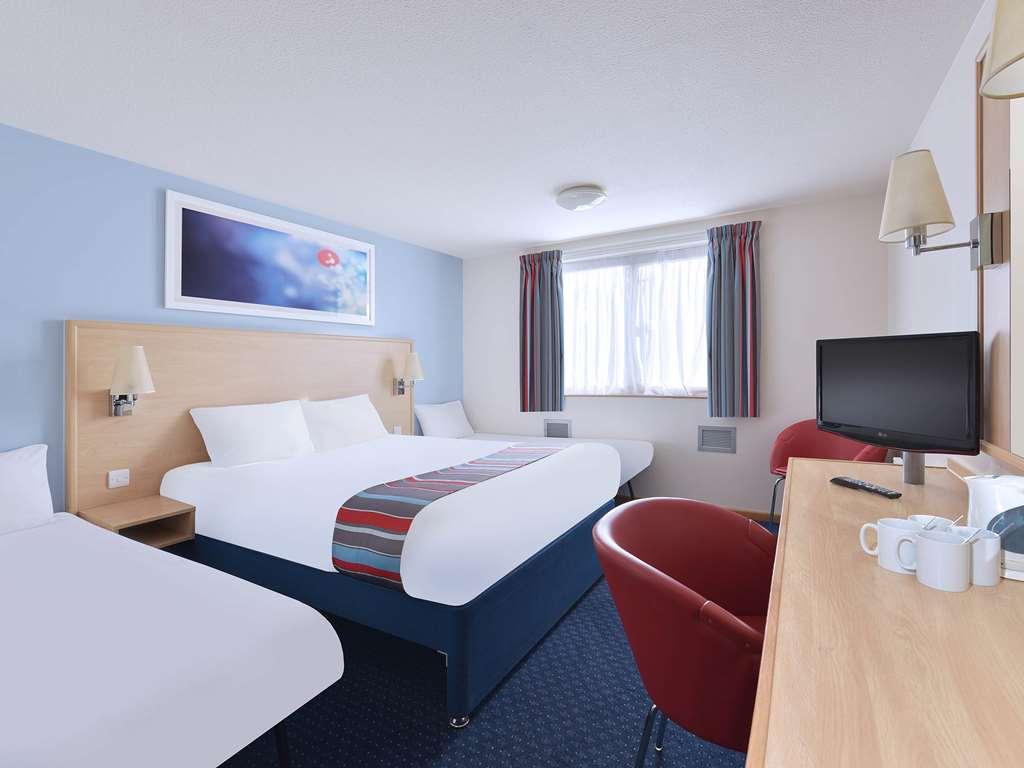 Travelodge Glastonbury Comodidades foto